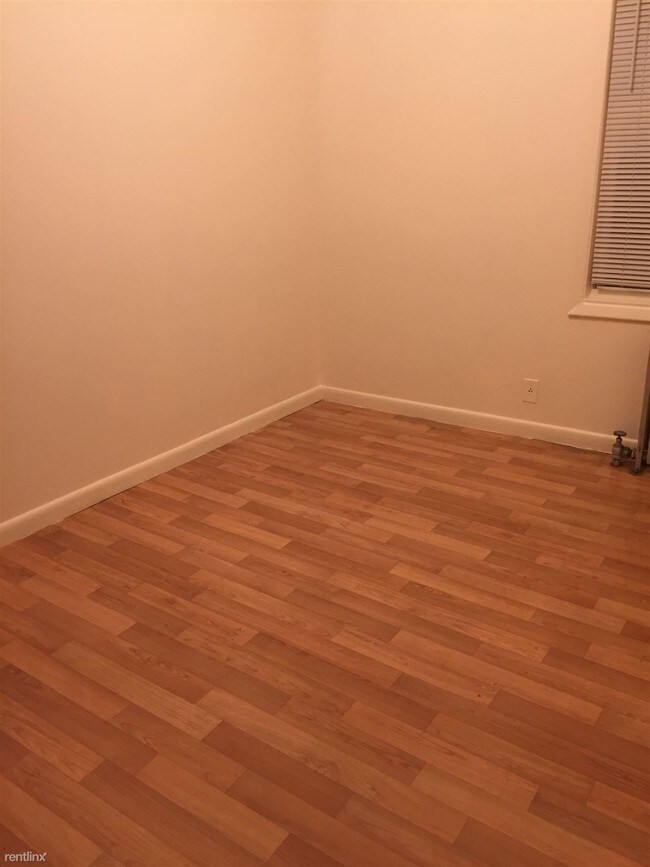 Foto del edificio - 4614 25th Ave