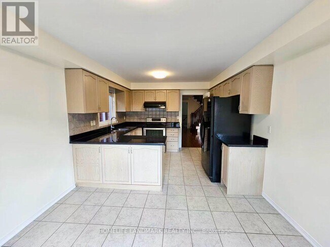 Building Photo - 56 Briarcrest Dr