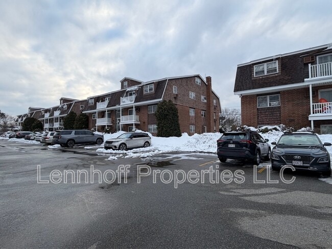 Photo - 86 Beacon St Apartment