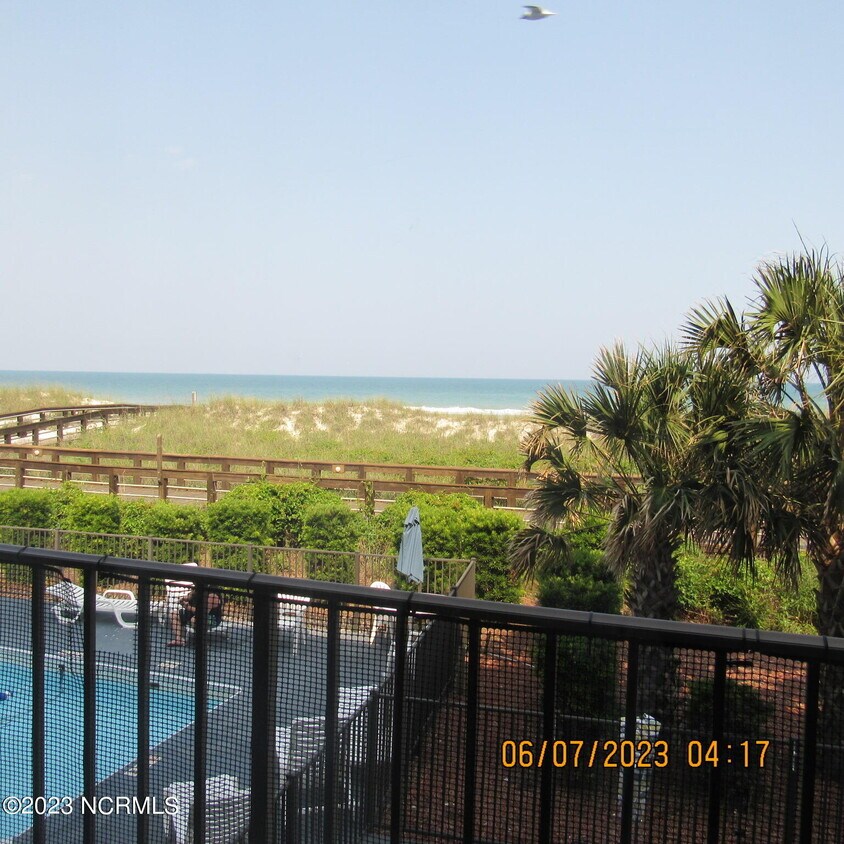 222 Carolina Beach Ave N Unit 128, Carolina Beach, NC 28428 Condo for