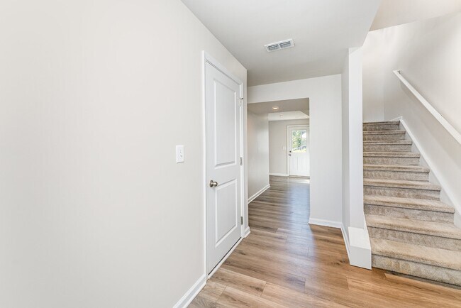 Photo - 1105 Canando St Townhome