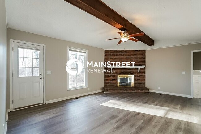 Foto del edificio - 5 Bedroom Pet-Friendly Home in NASHVILLE, ...