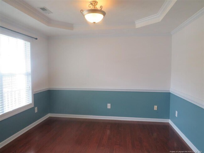 Building Photo - 45 British Ln