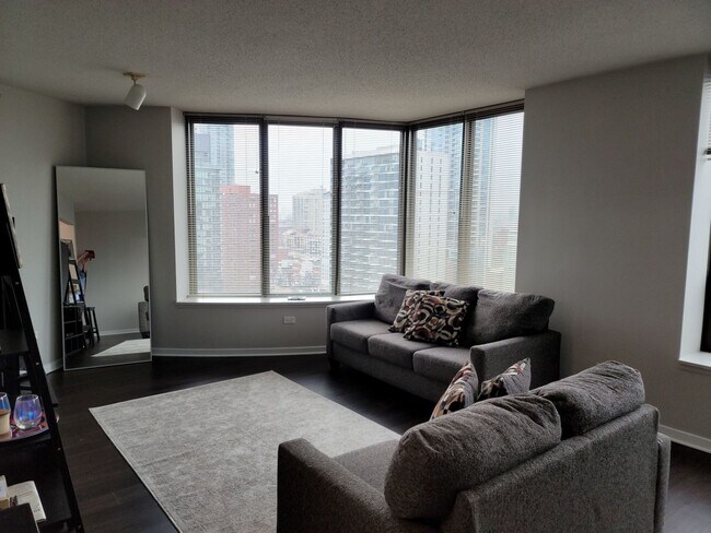 Foto del edificio - 400 N La Salle Dr