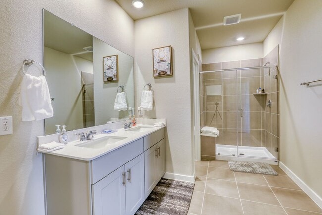 Foto del edificio - 3110 Moontide Ln