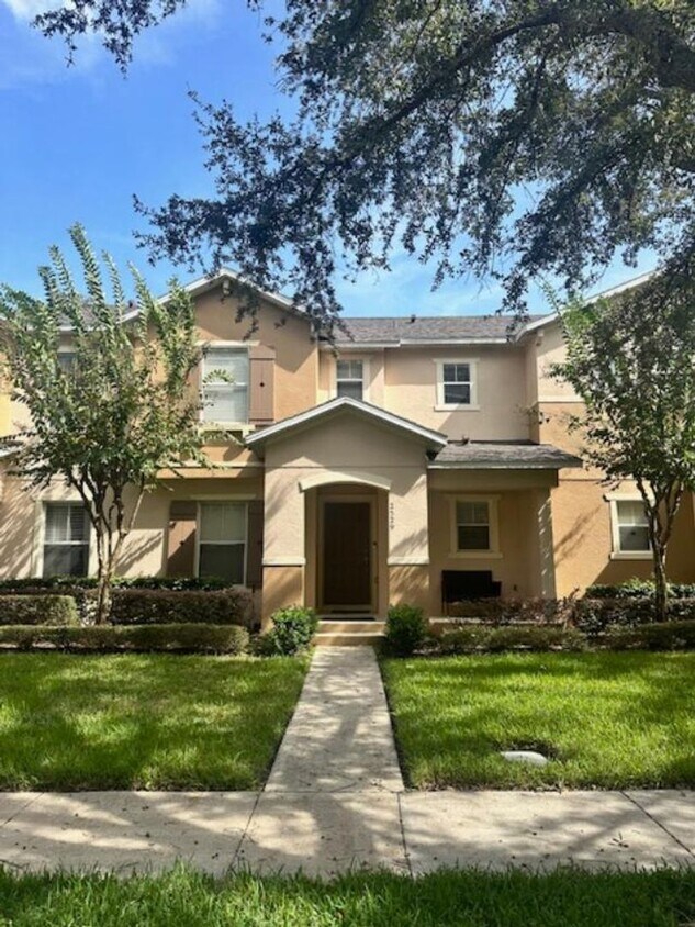 2529 Abey Blanco Dr, Orlando, FL 32828 Townhome Rentals in Orlando FL
