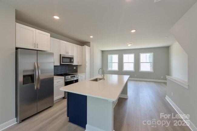 Foto del edificio - 3932 Winterfield Pl