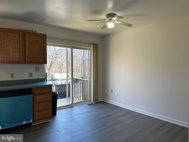 Foto del edificio - 26 Petersburg Ln