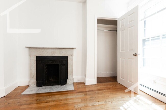 Foto del edificio - Bright & Spacious Studio – Beacon Hill -$2...