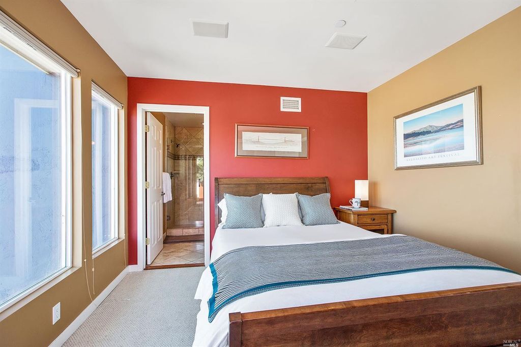 Foto principal - 933 Bridgeway