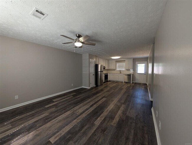Building Photo - 3413 A Sullivan Ln