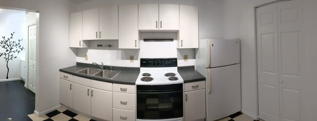 Building Photo - 330 Tate St