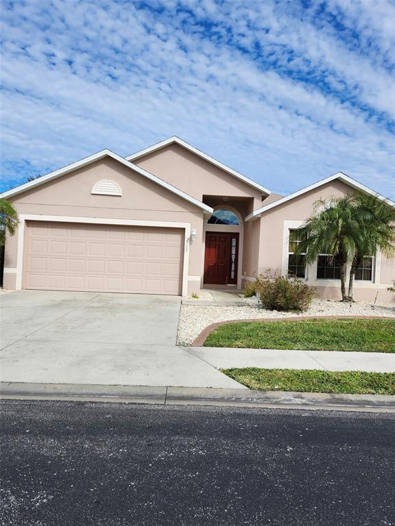 Primary Photo - 2735 Suncoast Lakes Blvd