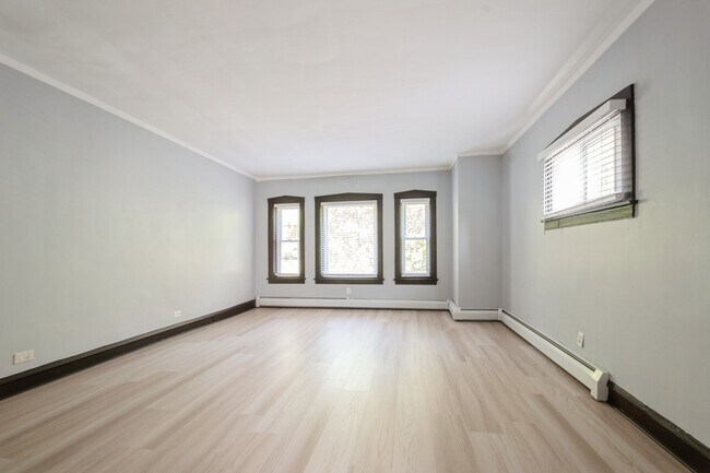 Foto del edificio - 1510 Pitner Ave