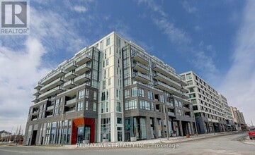 Building Photo - 3005 Pine Glen Rd