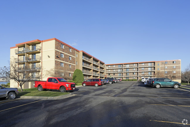 Foto del edificio - Baypoint Estates