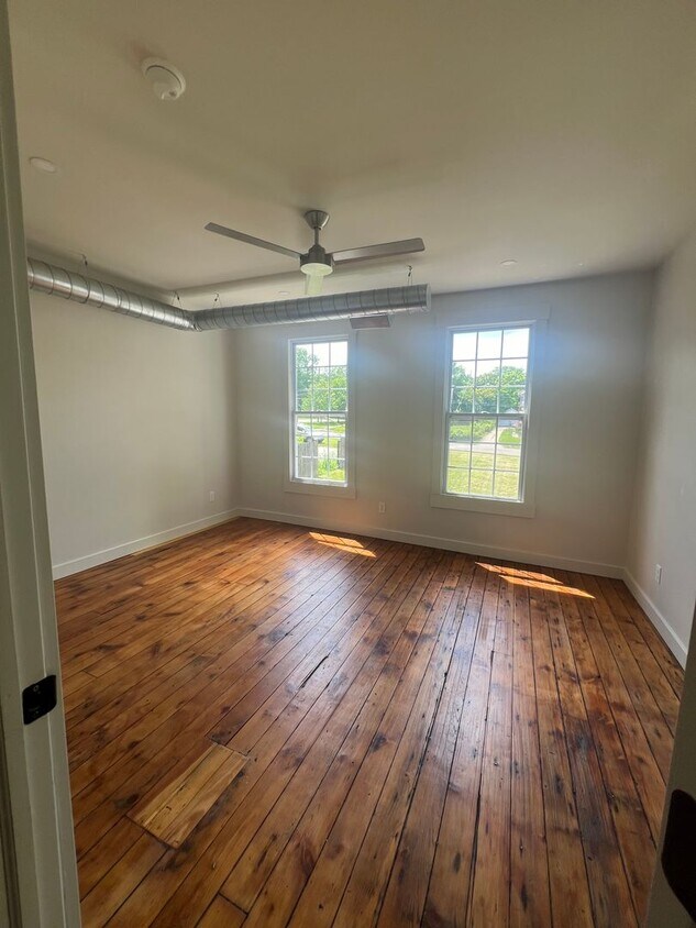 Foto principal - 2608 Stanton Ave