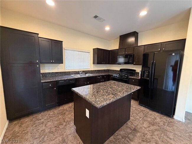 Building Photo - 10629 Axis Mountain Ct