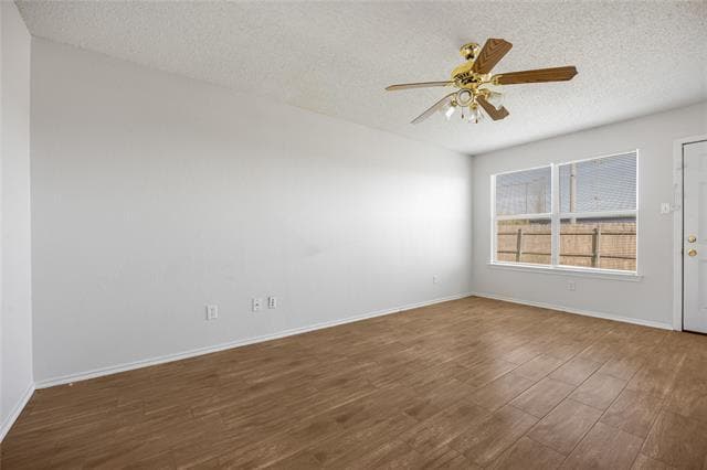 Foto del edificio - 4524 Alamosa St