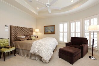 Building Photo - 6301 Prague St