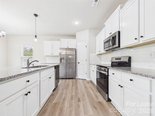 Foto del edificio - 9058 Stoney Waters Ct