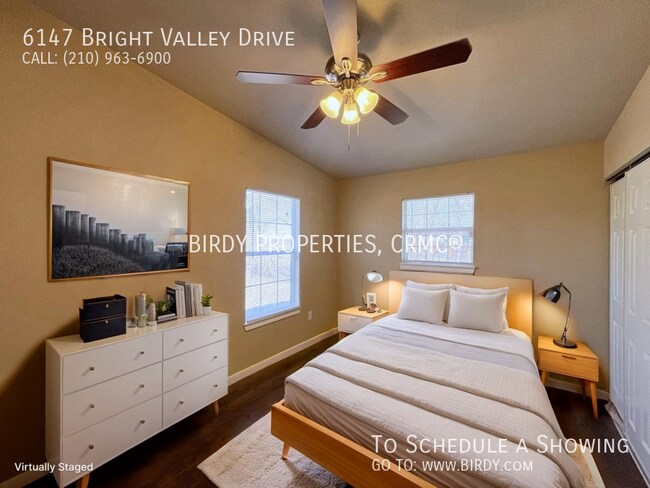 Foto del edificio - 6147 Bright Valley Dr