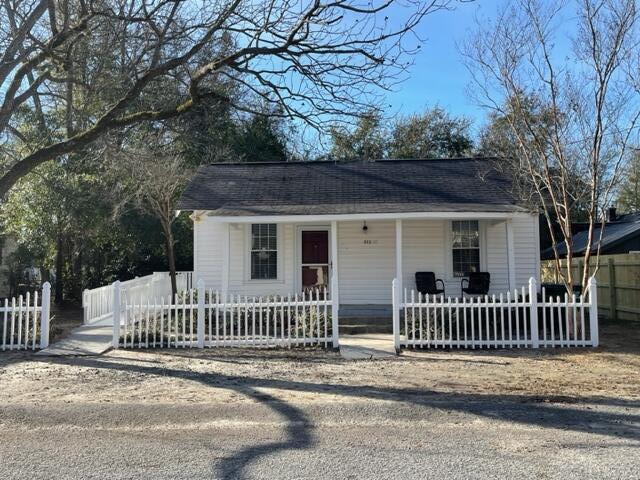 Foto principal - 211 Edgefield Ave NE