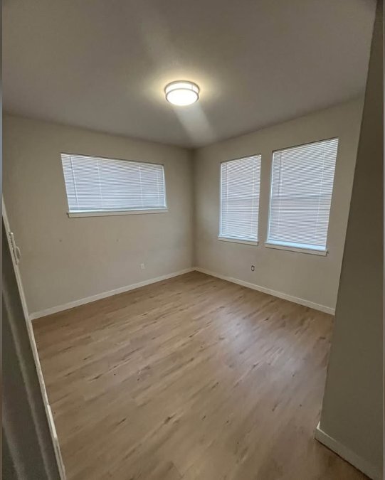 Foto del edificio - 6013 E F St