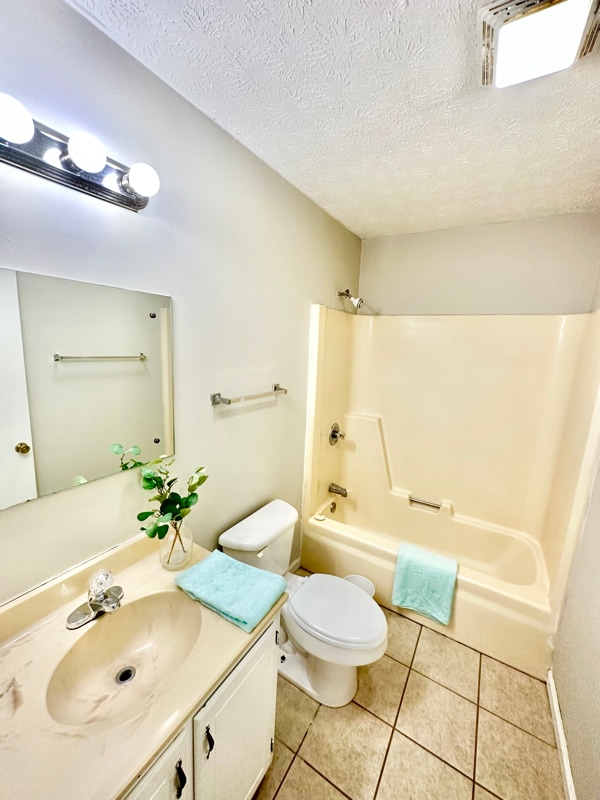 Building Photo - 342 Old Gray Station Rd