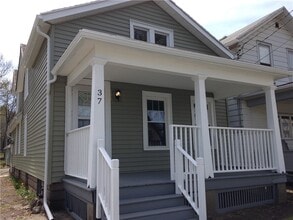 Building Photo - 37 Gregory St