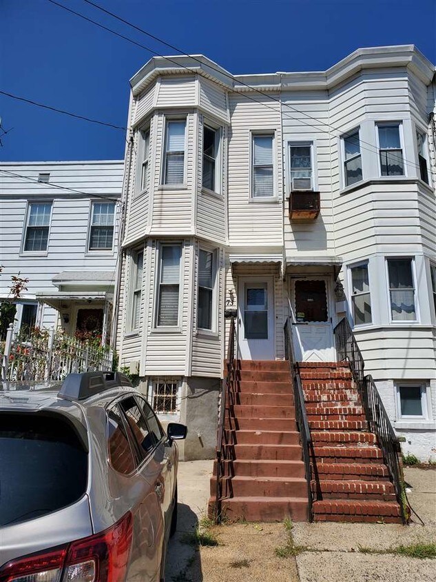 73 Baldwin Ave, Jersey City, NJ 07306 House Rental in Jersey City, NJ
