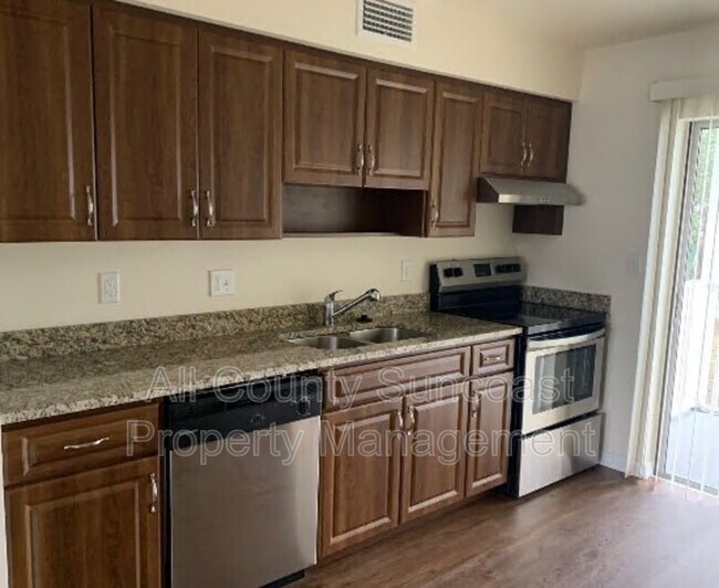 Foto del edificio - 7551 35th St N