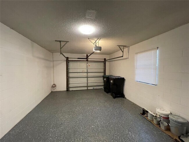 Building Photo - 7909 Richwood Dr
