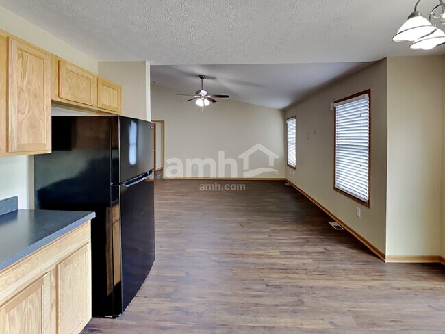 Building Photo - 684 Cedar Run Drive