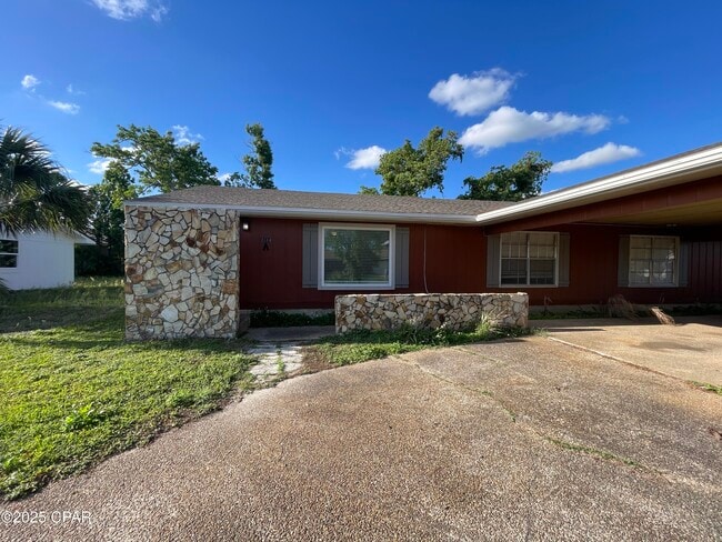 Building Photo - 2014 W 23rd Ct