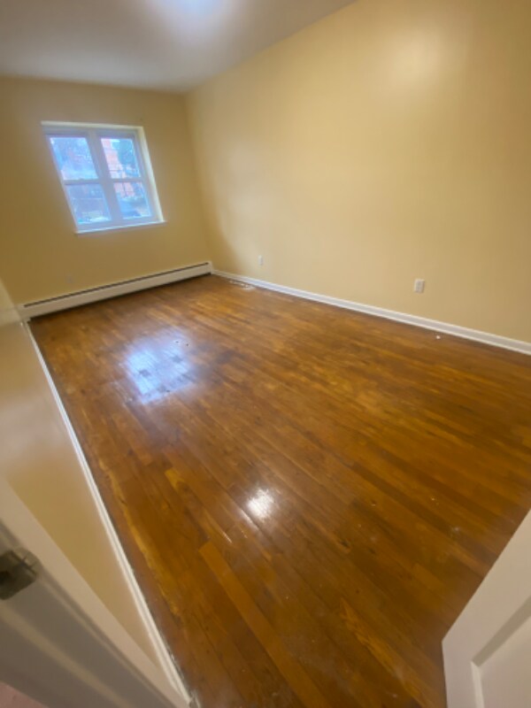 5815 74th St Unit 1, Queens, NY 11379 Room for Rent in Queens, NY