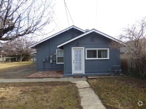 Building Photo - 752 Sierra St
