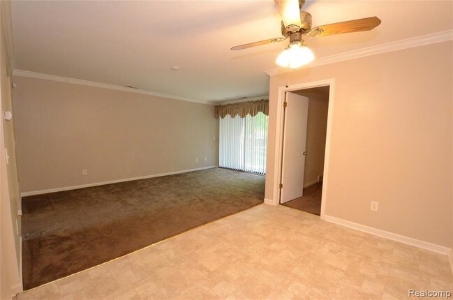 Building Photo - 42481 Lilley Pointe Dr