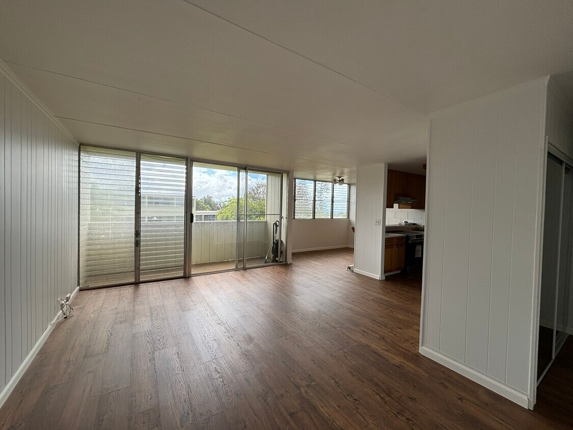Foto principal - 95-31 Kuahelani Ave