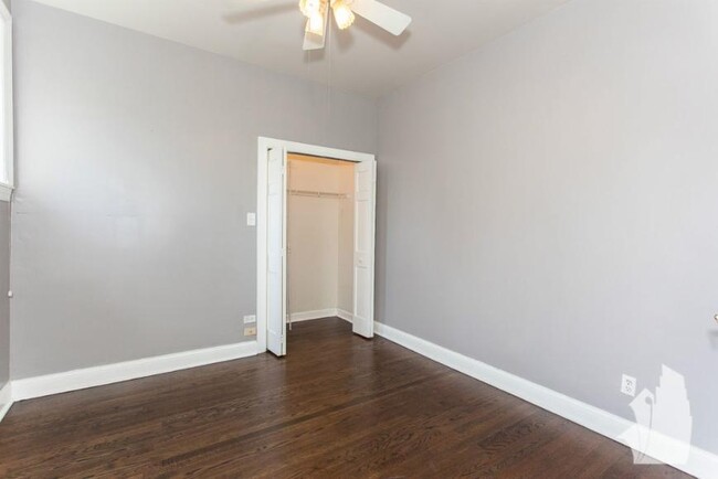 Foto del edificio - 2 bedroom in Chicago IL 60613