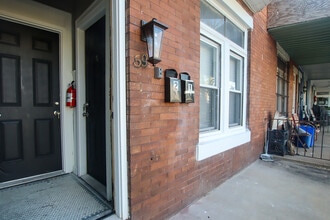 Building Photo - 59 N 61st St