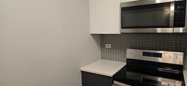 Photo - 160 Lafayette St Apartment