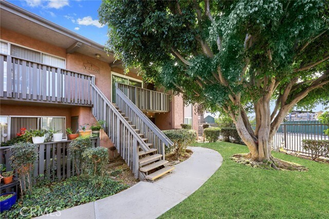 Building Photo - 23302 Marigold Ave