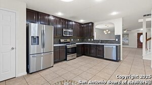 Foto del edificio - 2730 Brighton Park
