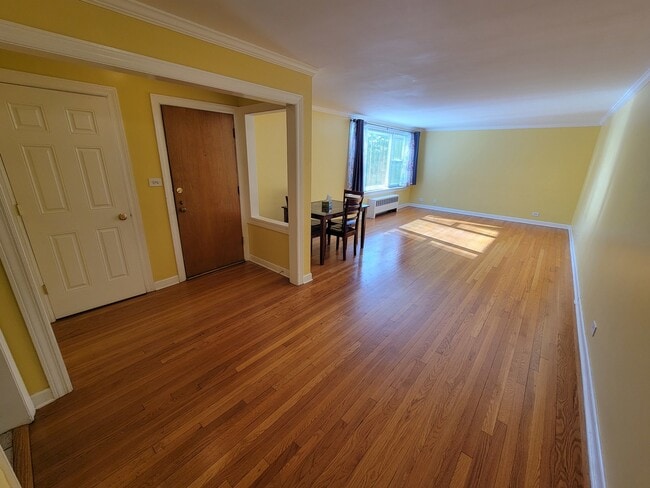 Foto del edificio - 2950 W Arthur Ave