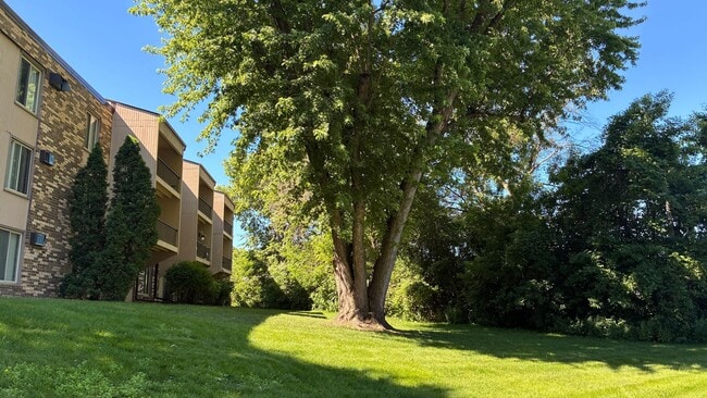 Interior Photo - Riverview Manor