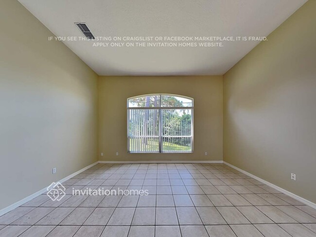 Foto del edificio - 14985 Faversham Cir