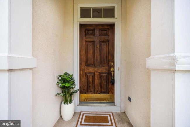Building Photo - 4022 Dogberry Ln