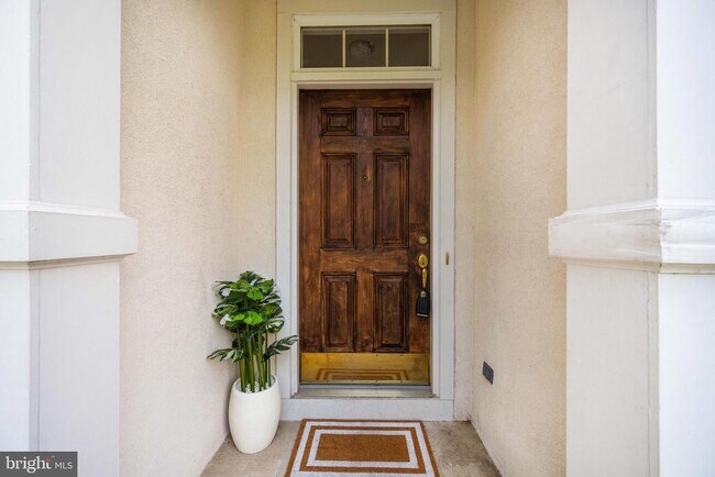 Foto del edificio - 4022 Dogberry Ln