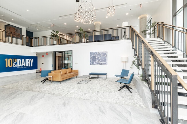 Lobby - 10th & Dairy Apartments